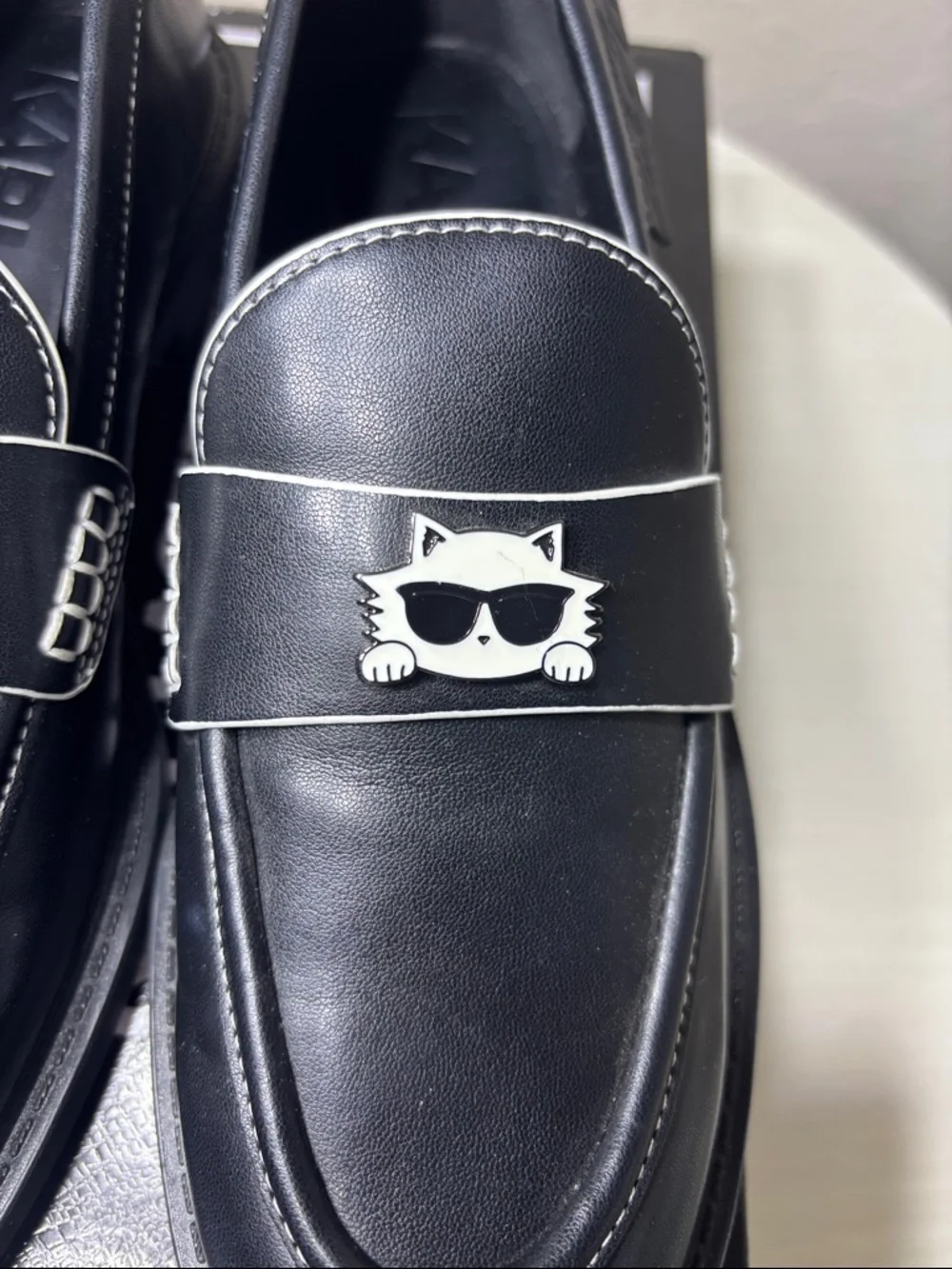 Karl Lagerfeld step up